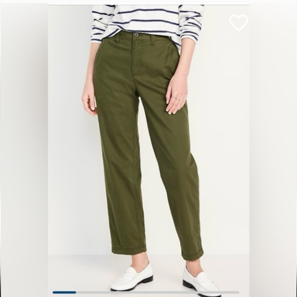 Old Navy Women's Olive Green Straight Leg Pants
